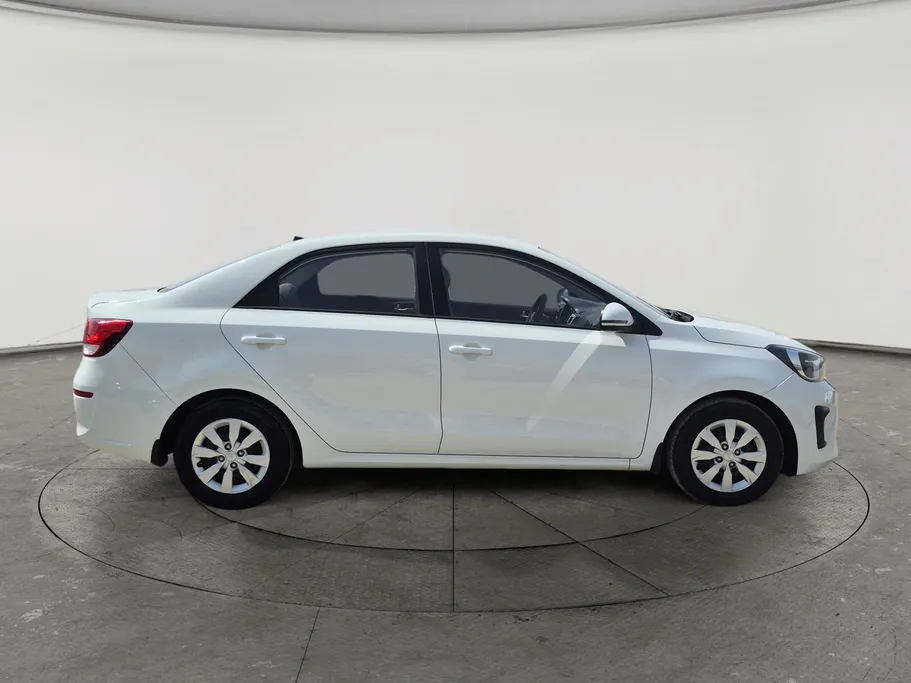 2023 Kia Pegas LX 