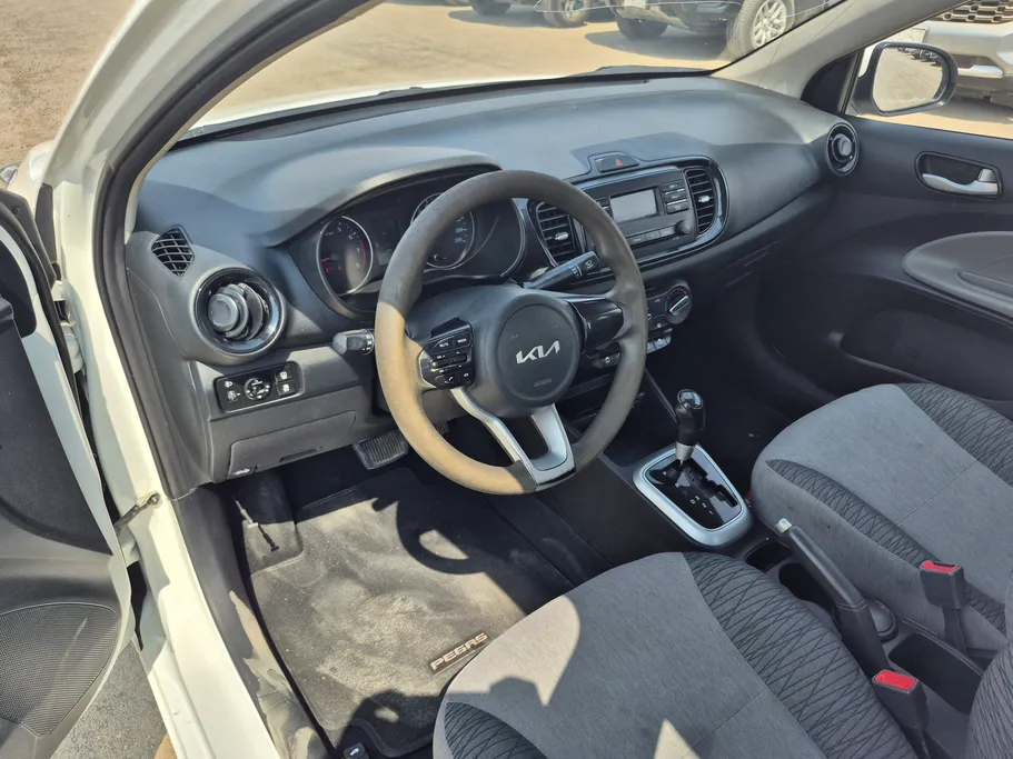 2023 Kia Pegas LX 