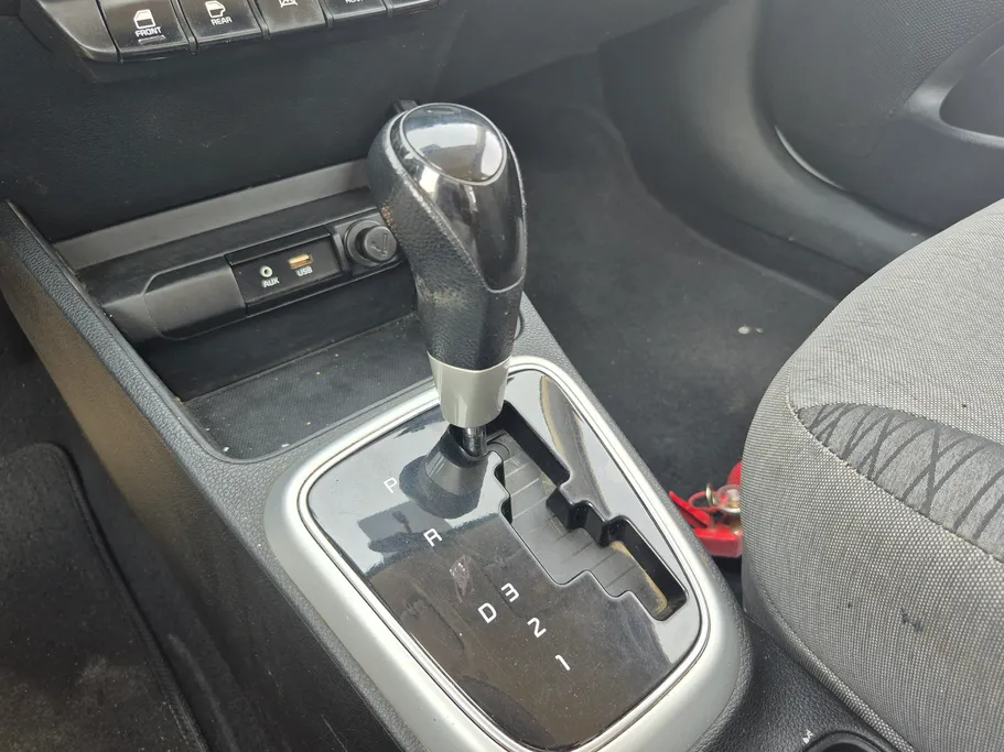 2023 Kia Pegas LX 