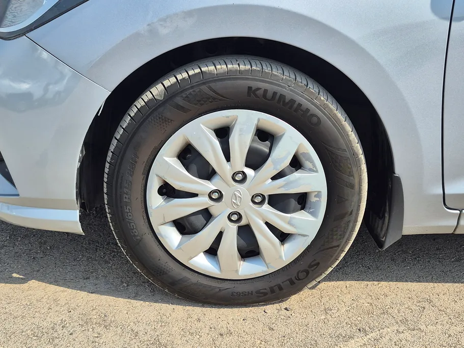 2021 Hyundai Accent Smart 