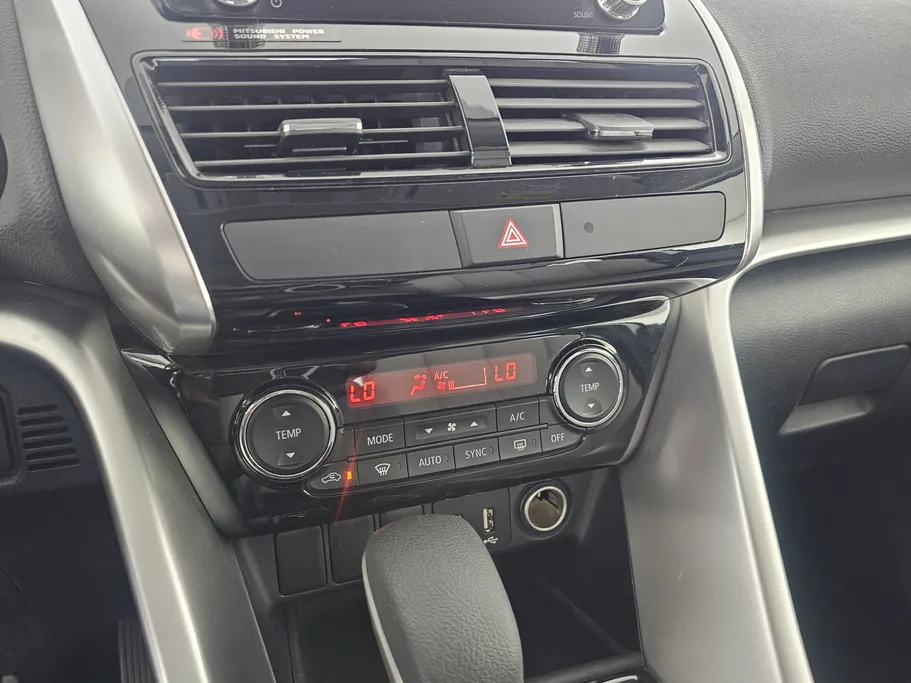 2022 Mitsubishi Eclipse جي إل إس - إتش إل 