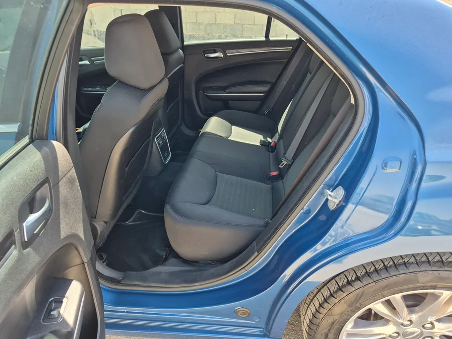 2021 Chrysler 300 LIMITED 