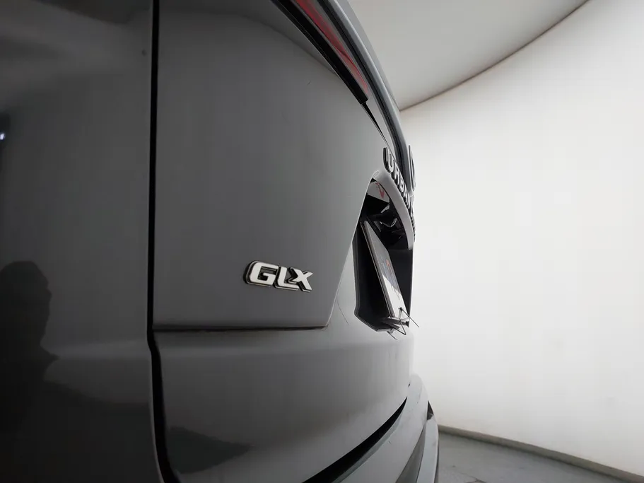 تويوتا أوربان كروزر GLX 2025 