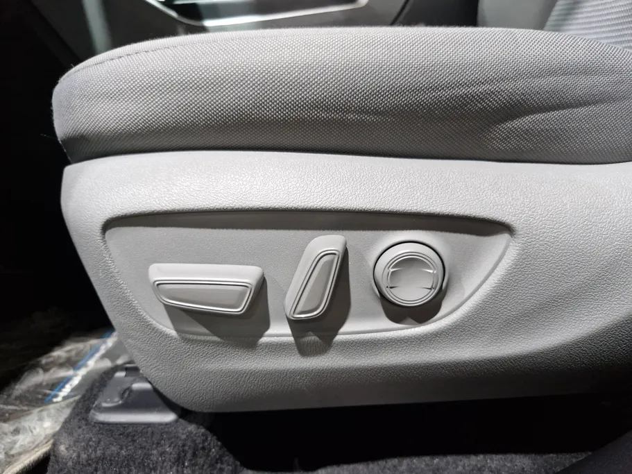 2024 Toyota Highlander GLE 