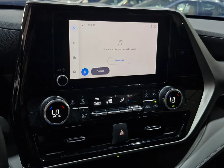 2024 Toyota Highlander GLE 
