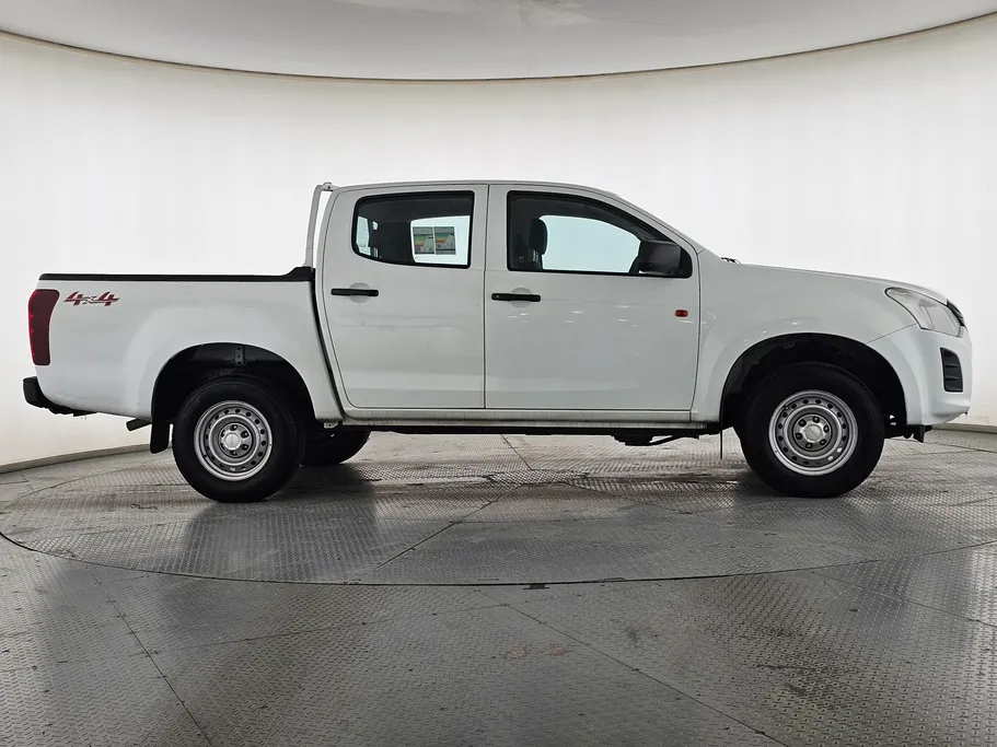 ايسوزو دي ماكس Double Cab 2023 