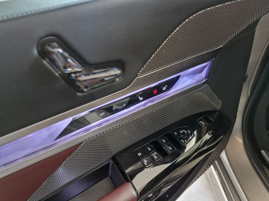 2024 BMW 7 Series 735i 