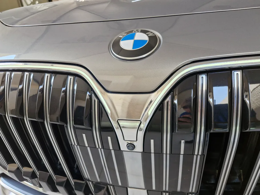 2024 BMW 7 Series 735i 