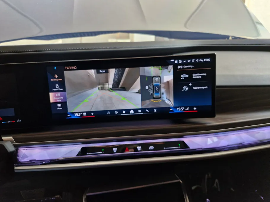 2024 BMW 7 Series 735i 