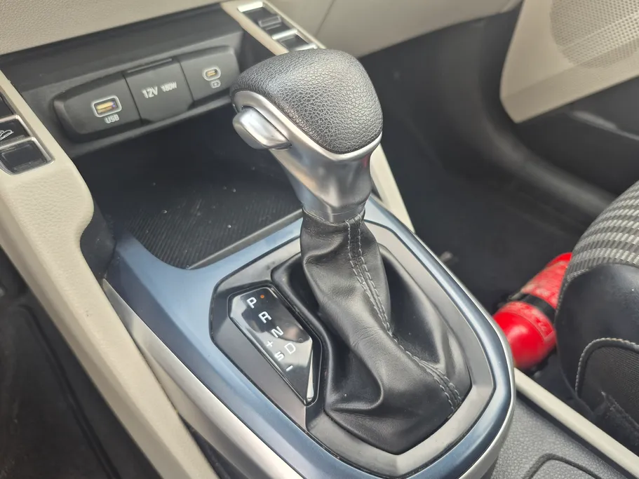 2023 Kia Carens LX S1 