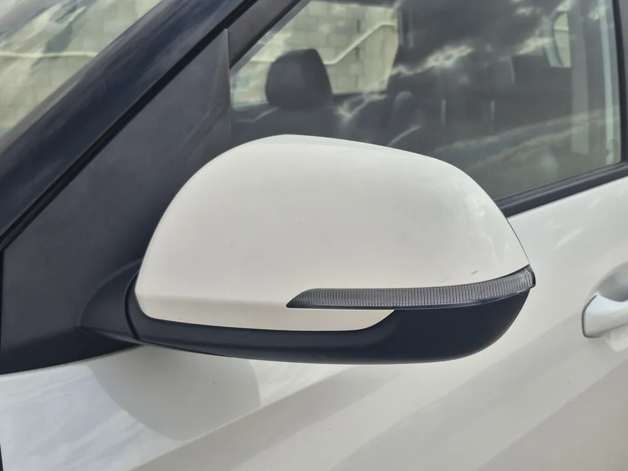 2023 Kia Carens LX S1 
