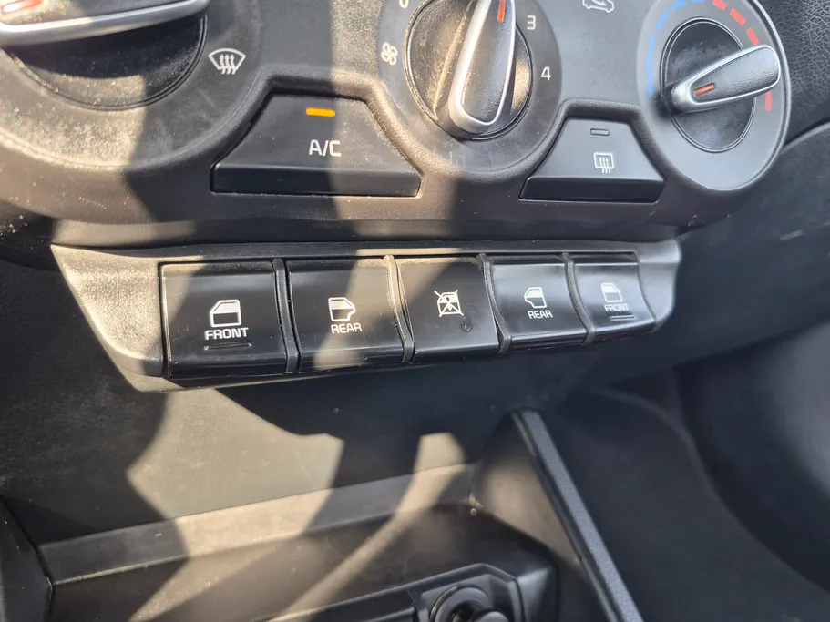 2023 Kia Pegas GLS 