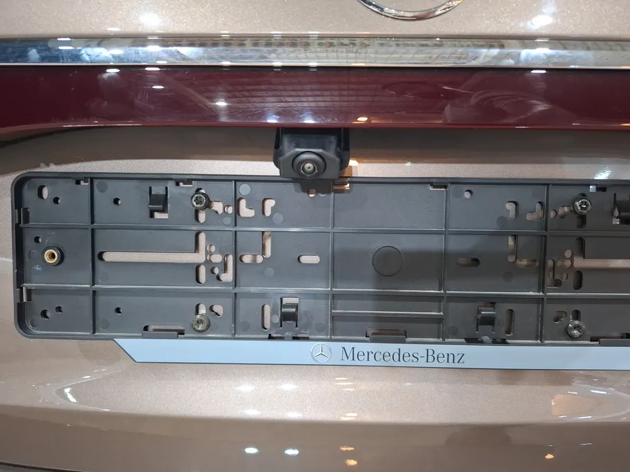 2025 Mercedes E 200 