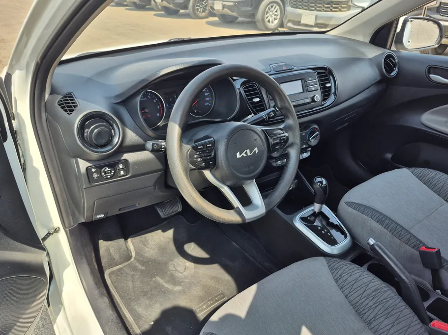 2024 Kia Pegas GL 