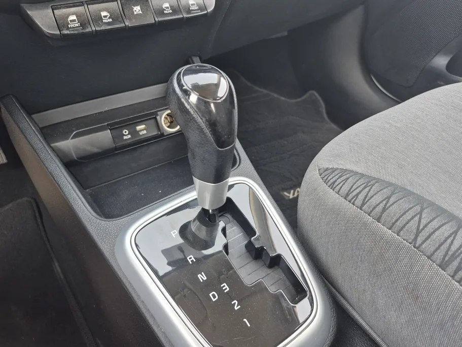 2024 Kia Pegas GL 