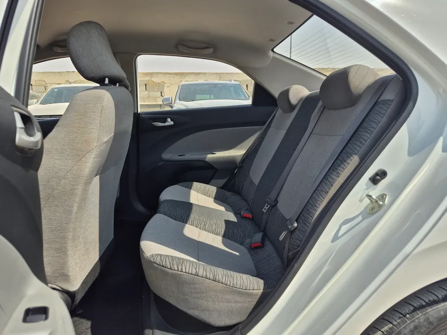 2024 Kia Pegas GL 