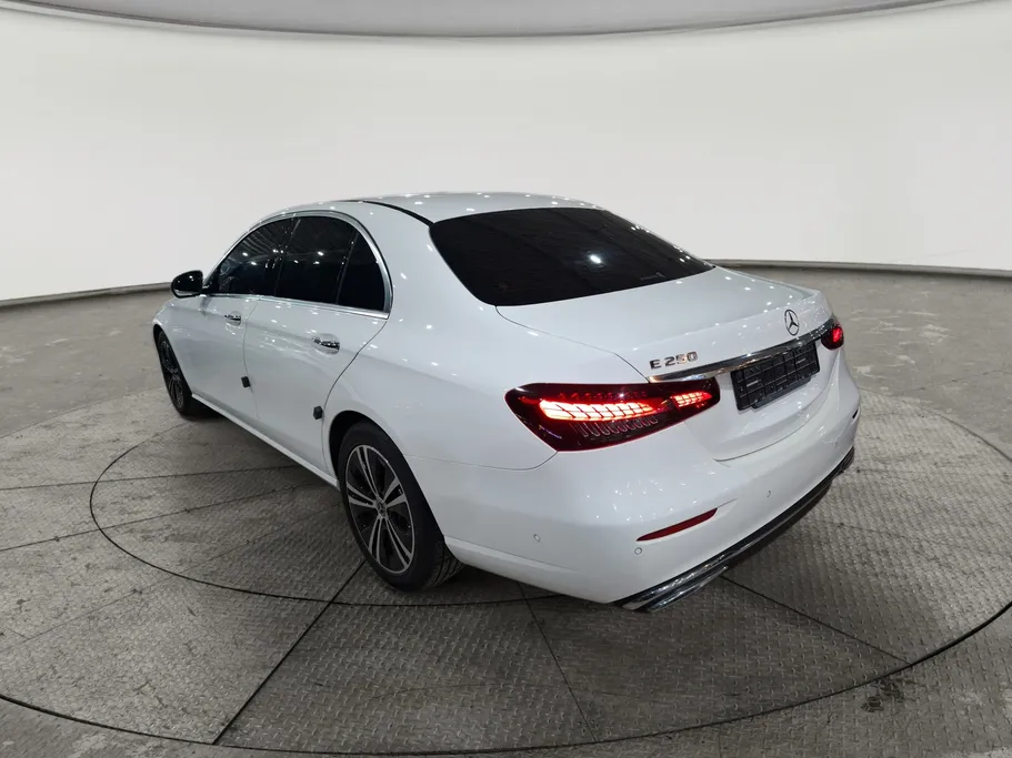 مرسيدس E 250 2021 