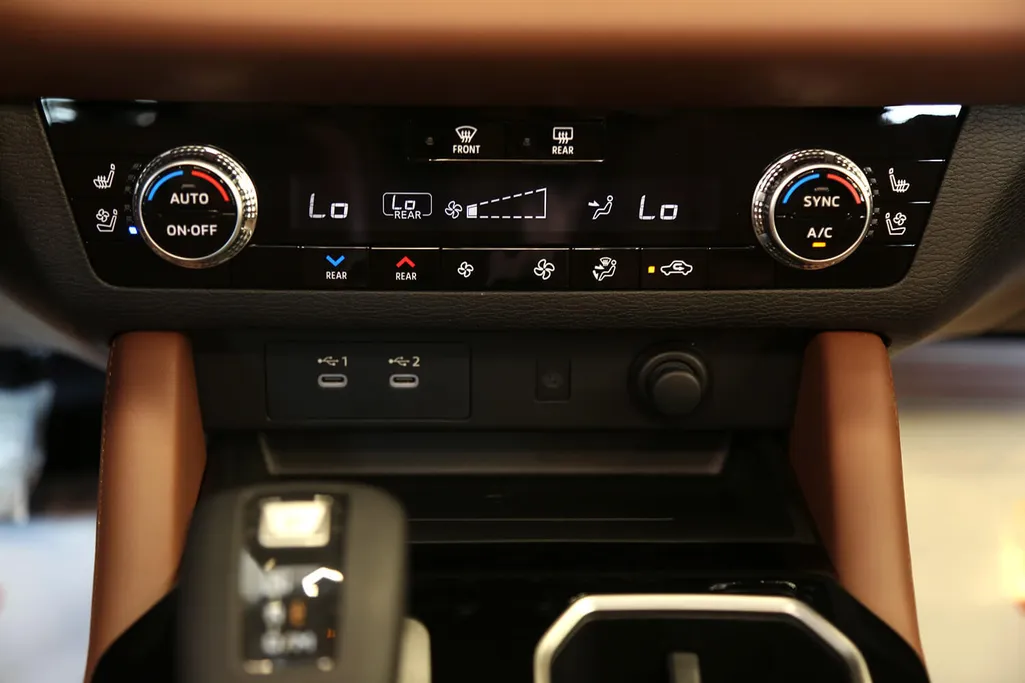 2026 Mitsubishi New Outlander Series Premium LAUNCH EDITION 