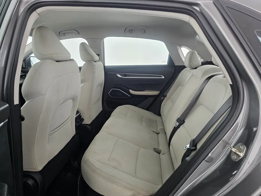 جيلي امجراند GS 2024 