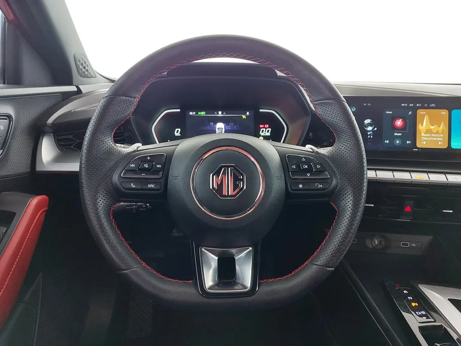 2022 MG GT LUX 