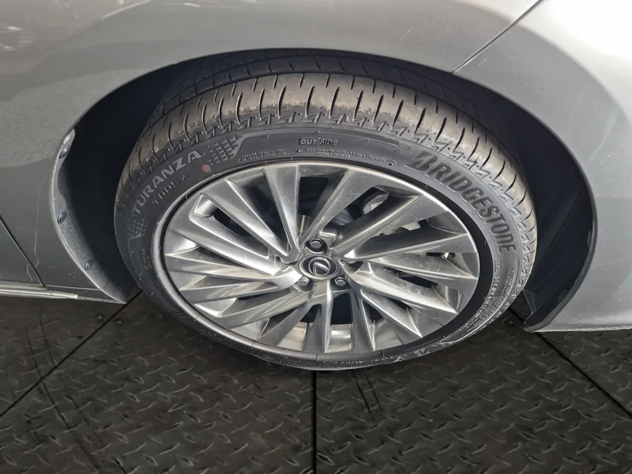 2025 Lexus ES 350 DD 