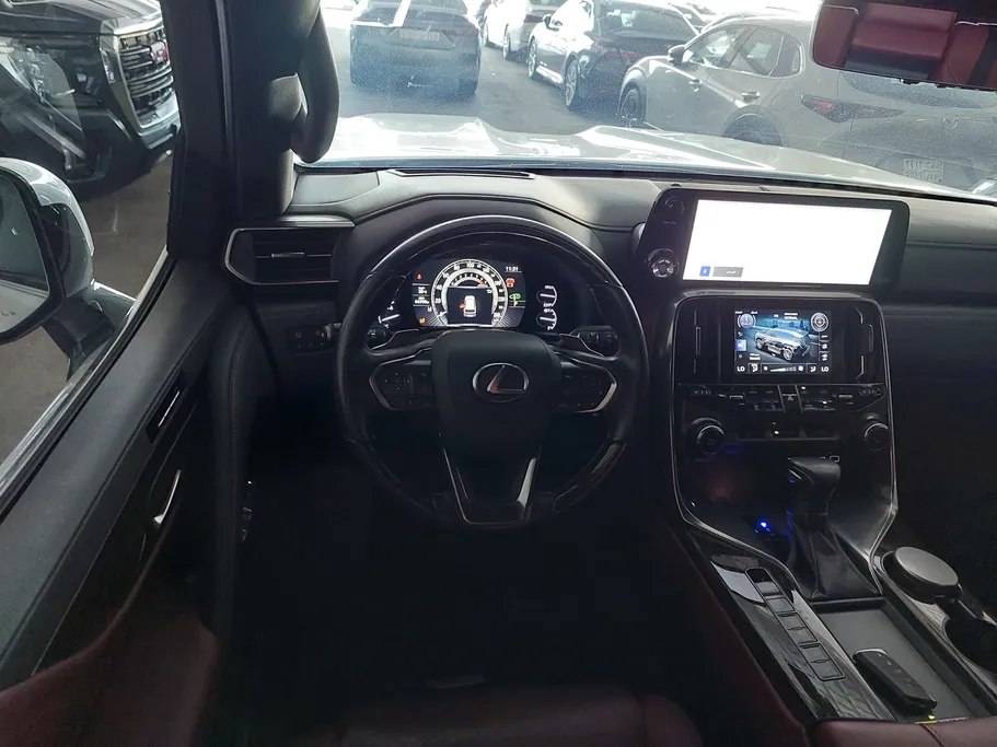 لكزس LX 600 2024 