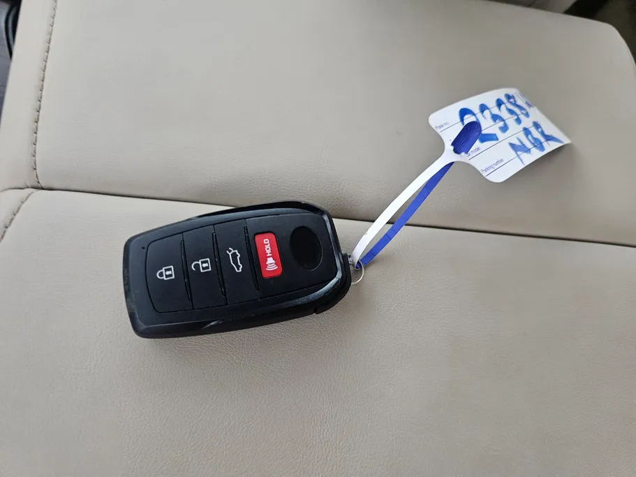 تويوتا لاندكروزر GXR4 2025 