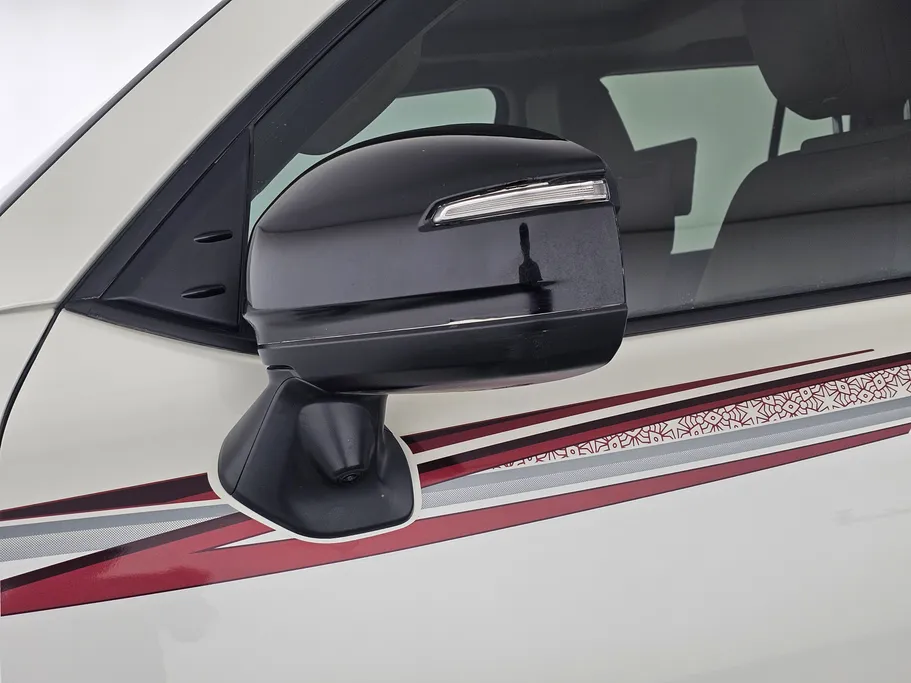 تويوتا لاندكروزر GXR4 2025 