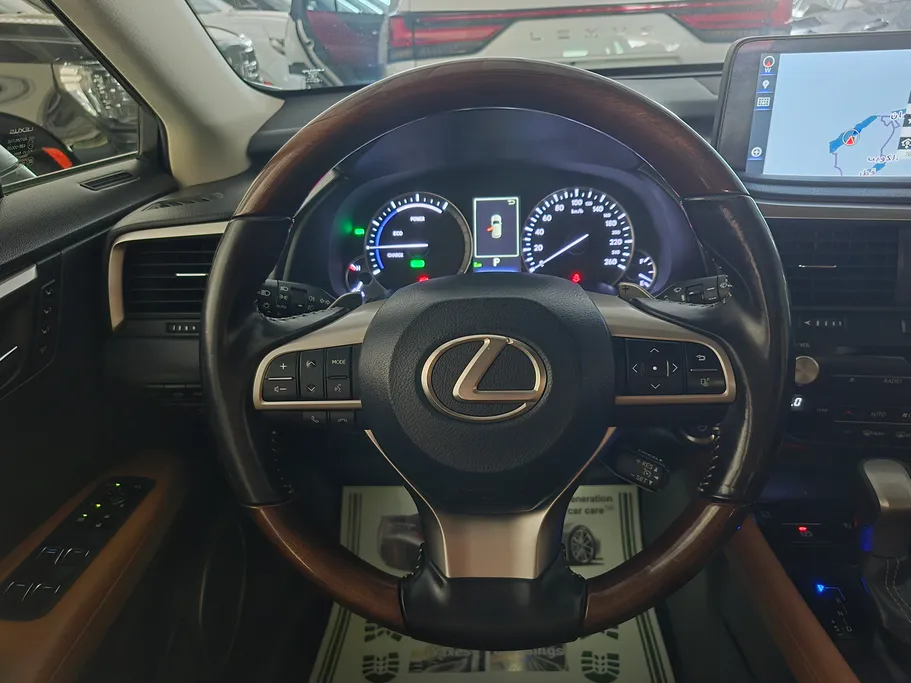 لكزس RX 450 H 2022 