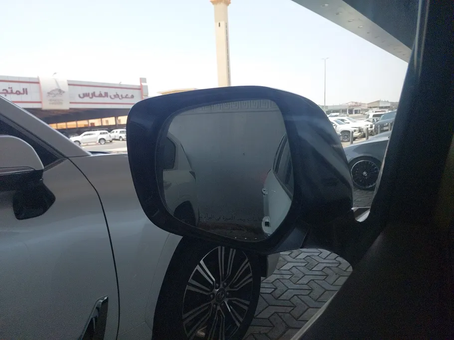 2020 Lexus LX 570 S 