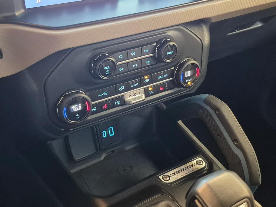 2023 Ford Bronco WildTrack 