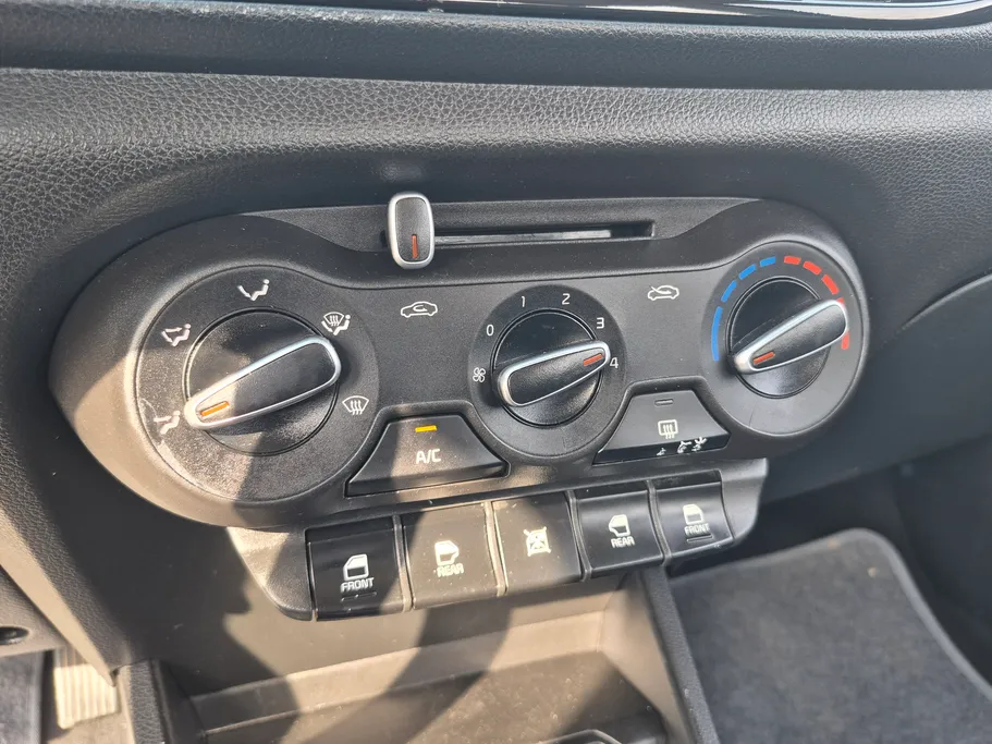 2023 كيا Pegas LX 