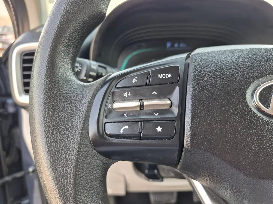 2024 Hyundai Venue Smart 