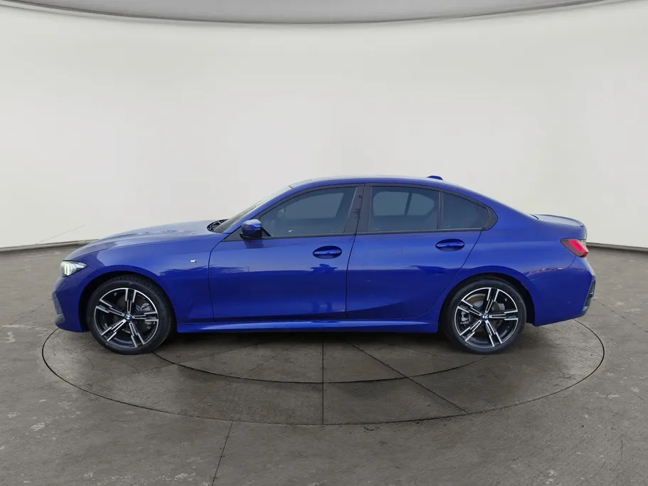 2026 BMW 3 Series 320i  