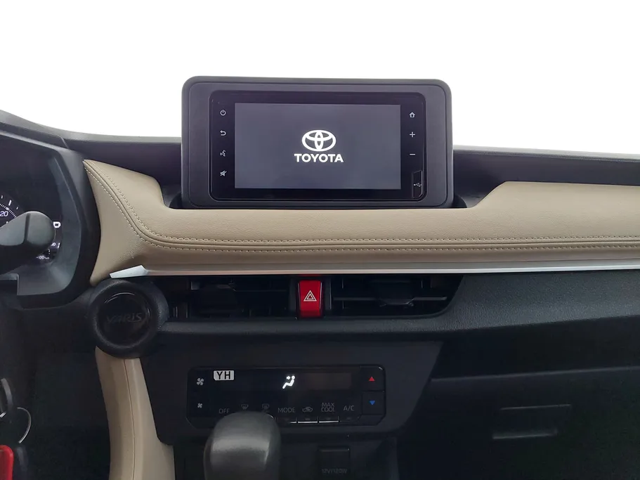 2023 Toyota Yaris  Y 