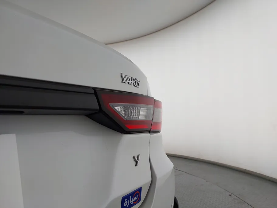 2023 Toyota Yaris  Y 