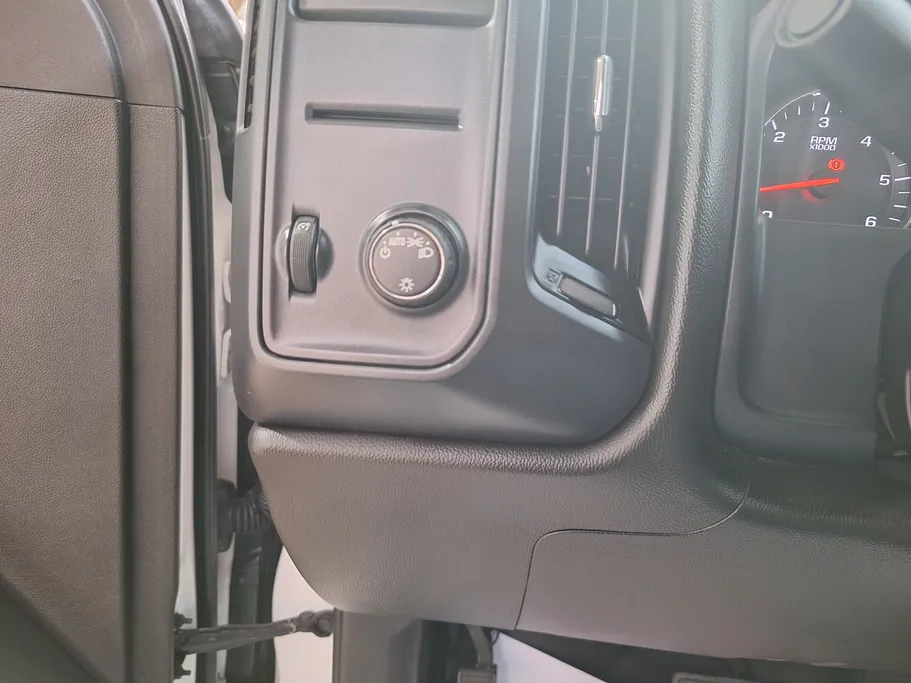 2018 Chevrolet Silverado LS 