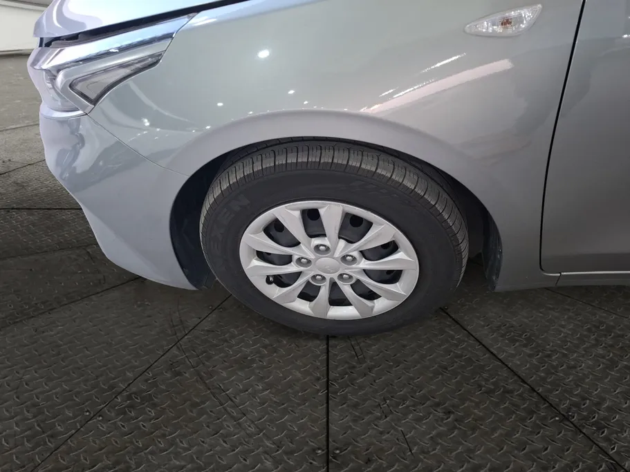 2022 Kia K3 LX 