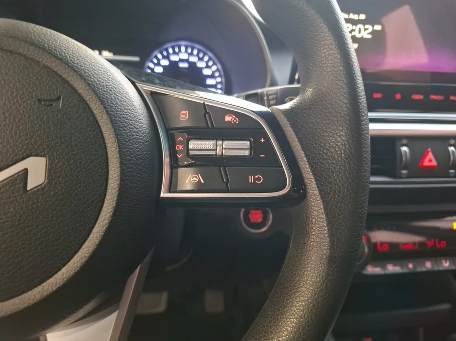 2022 Kia K3 LX 