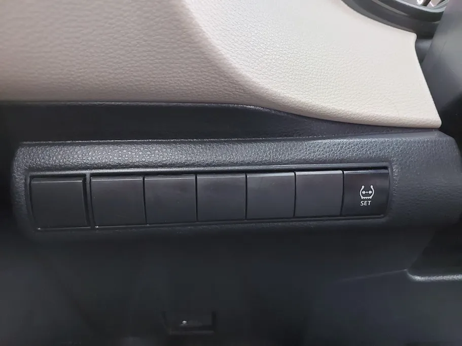 2024 Toyota Corolla XLI 
