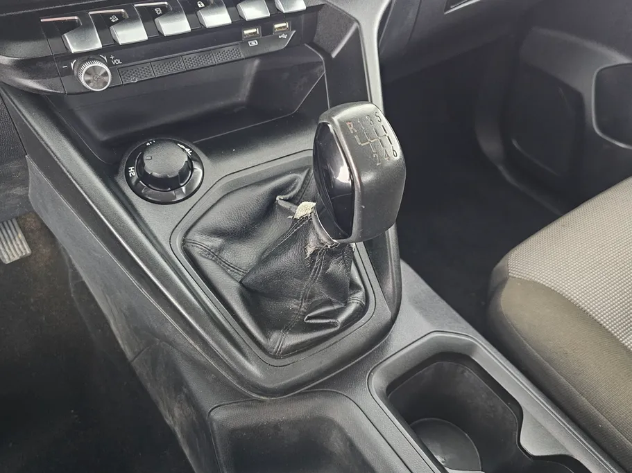 2023 Changan Hunter Omega 