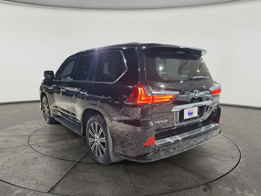 لكزس LX 570 S 2020 