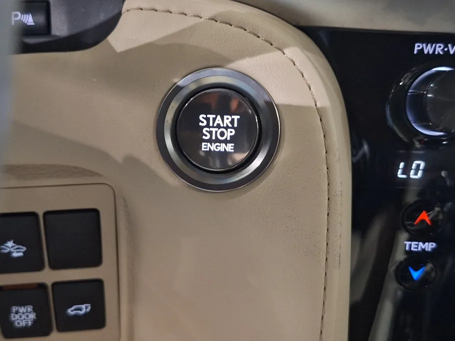 لكزس LX 570 S 2020 