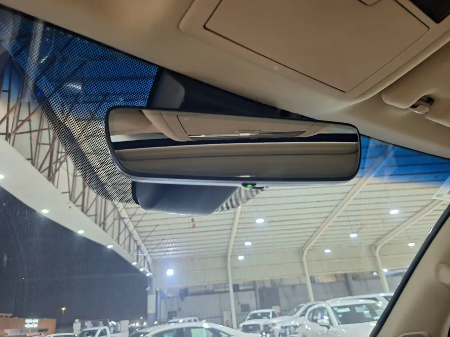 لكزس LX 570 S 2020 