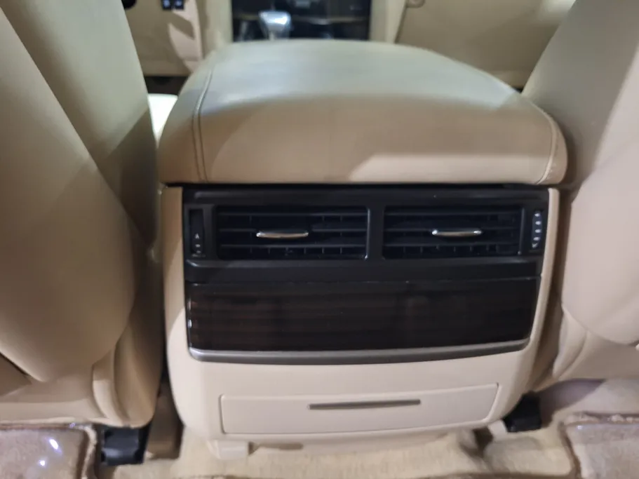 لكزس LX 570 S 2020 