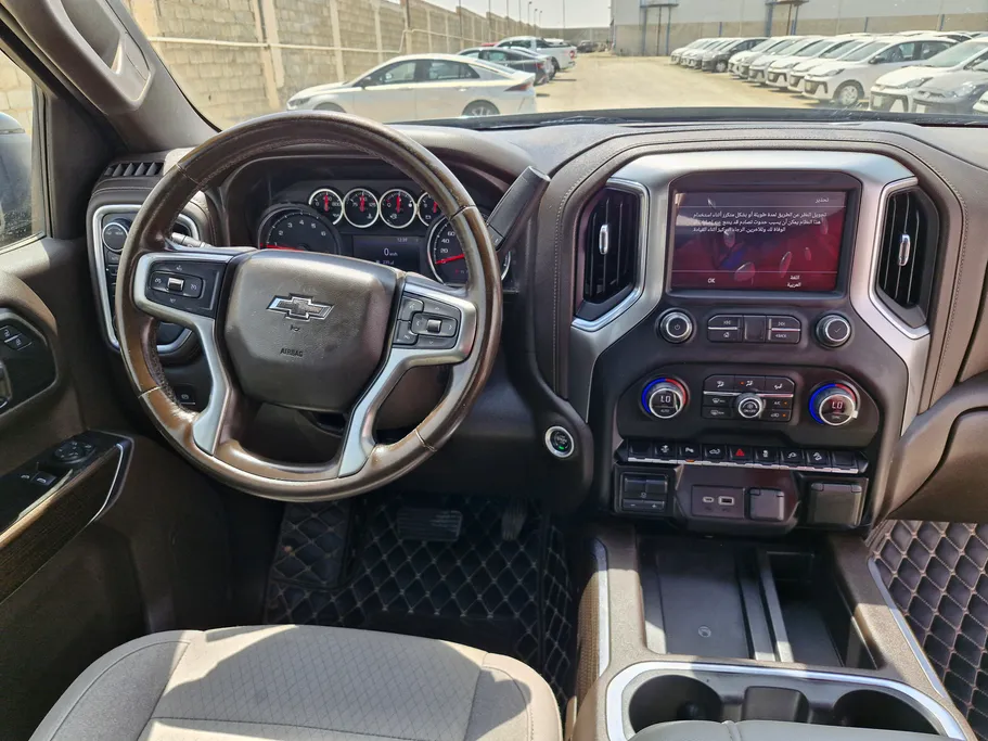 2021 Chevrolet Silverado LT 
