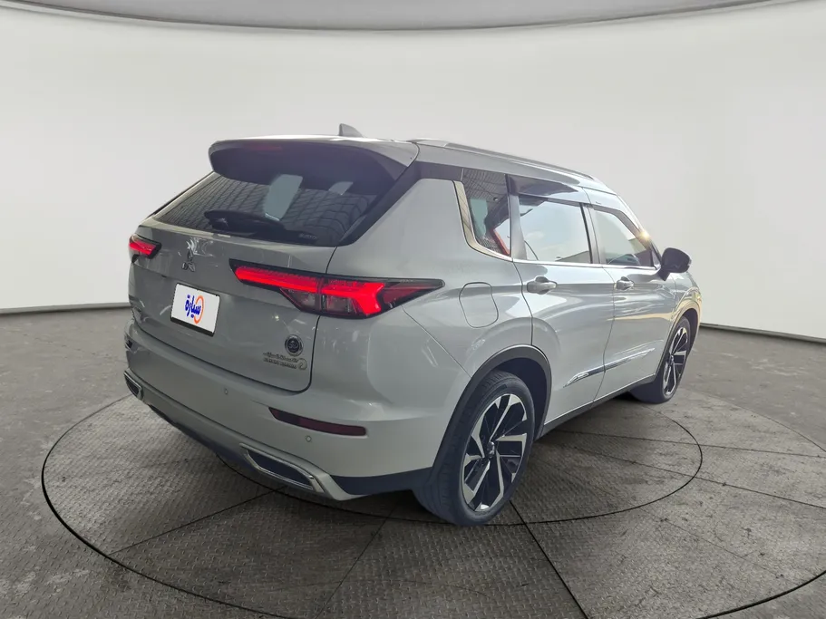 2023 Mitsubishi New Outlander Series LL 