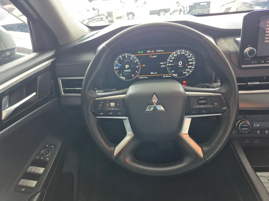 2023 Mitsubishi New Outlander Series LL 