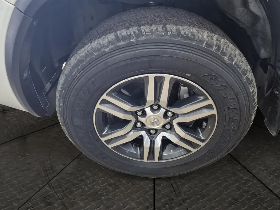 2021 Toyota Fortuner VX 