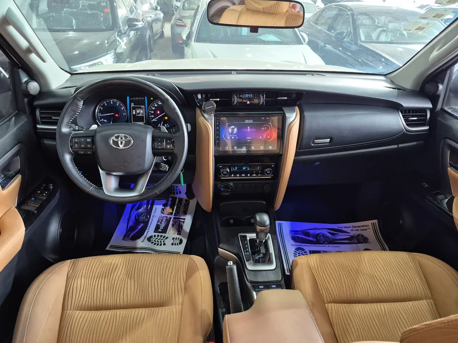 2021 Toyota Fortuner VX 